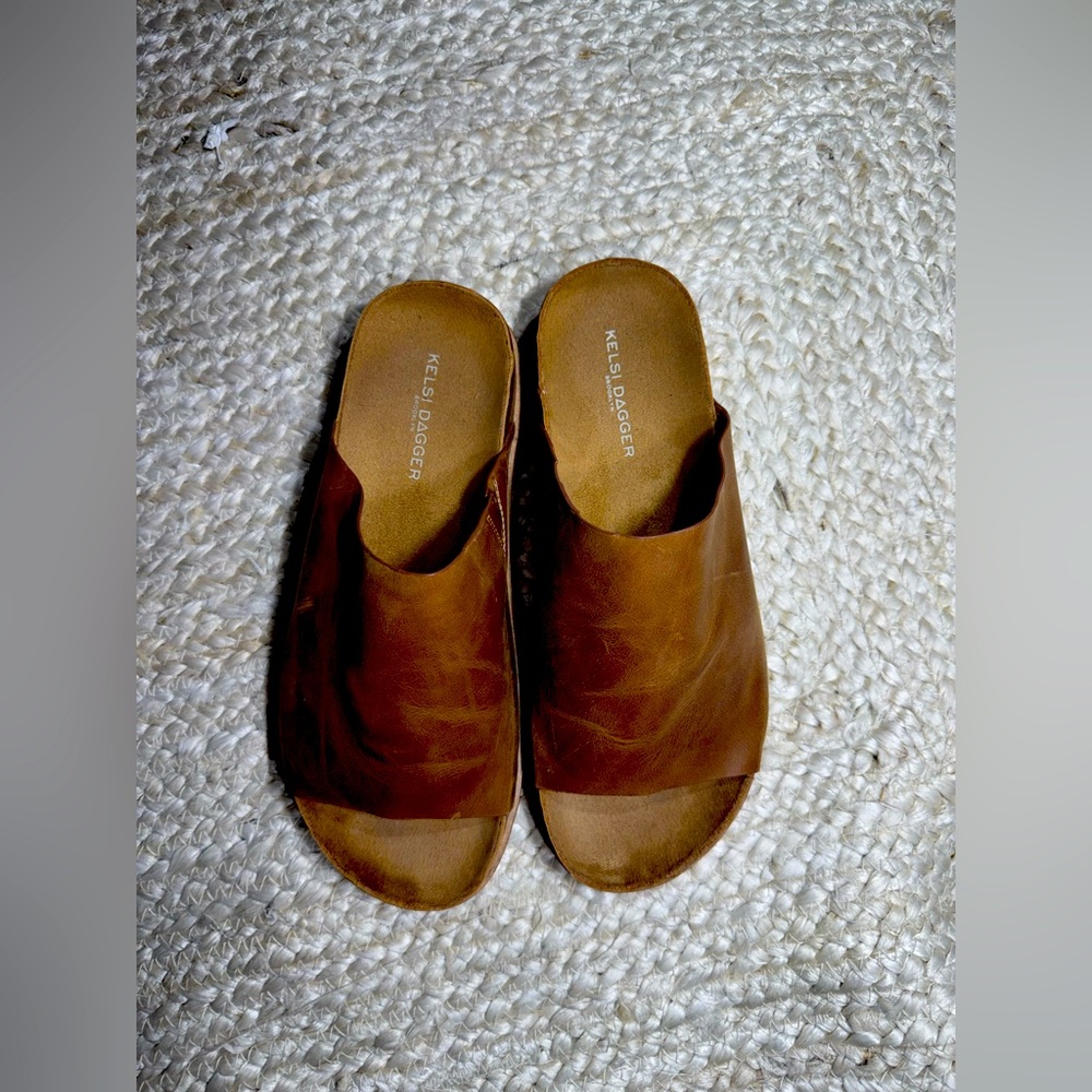 Kelsi Dagger Brown Slide Sandals Size 38 (7 1/2)